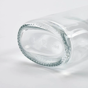 Bouteille en verre avec bouchon GPI - Fabriquée au Portugal personnalisable