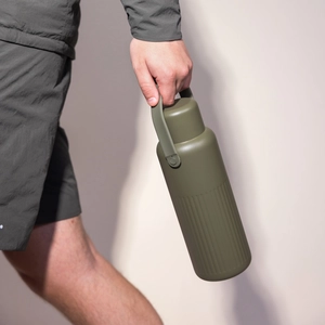 Thermos élégant avec bandes verticales Sagaform personnalisable