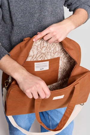 Sac de sport Hugo - fabriqué par une ONG personnalisable