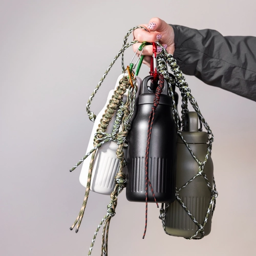 image du produit Gourde isotherme 500 ml avec bouchon à clic pratique